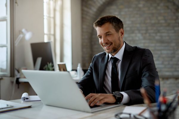 Dirigeant : abattement pour départ à la retraite